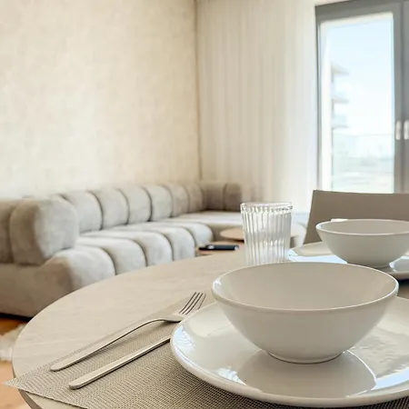 Apartmán New Bright 1br Metropolis Downtown Ac Free Parking *